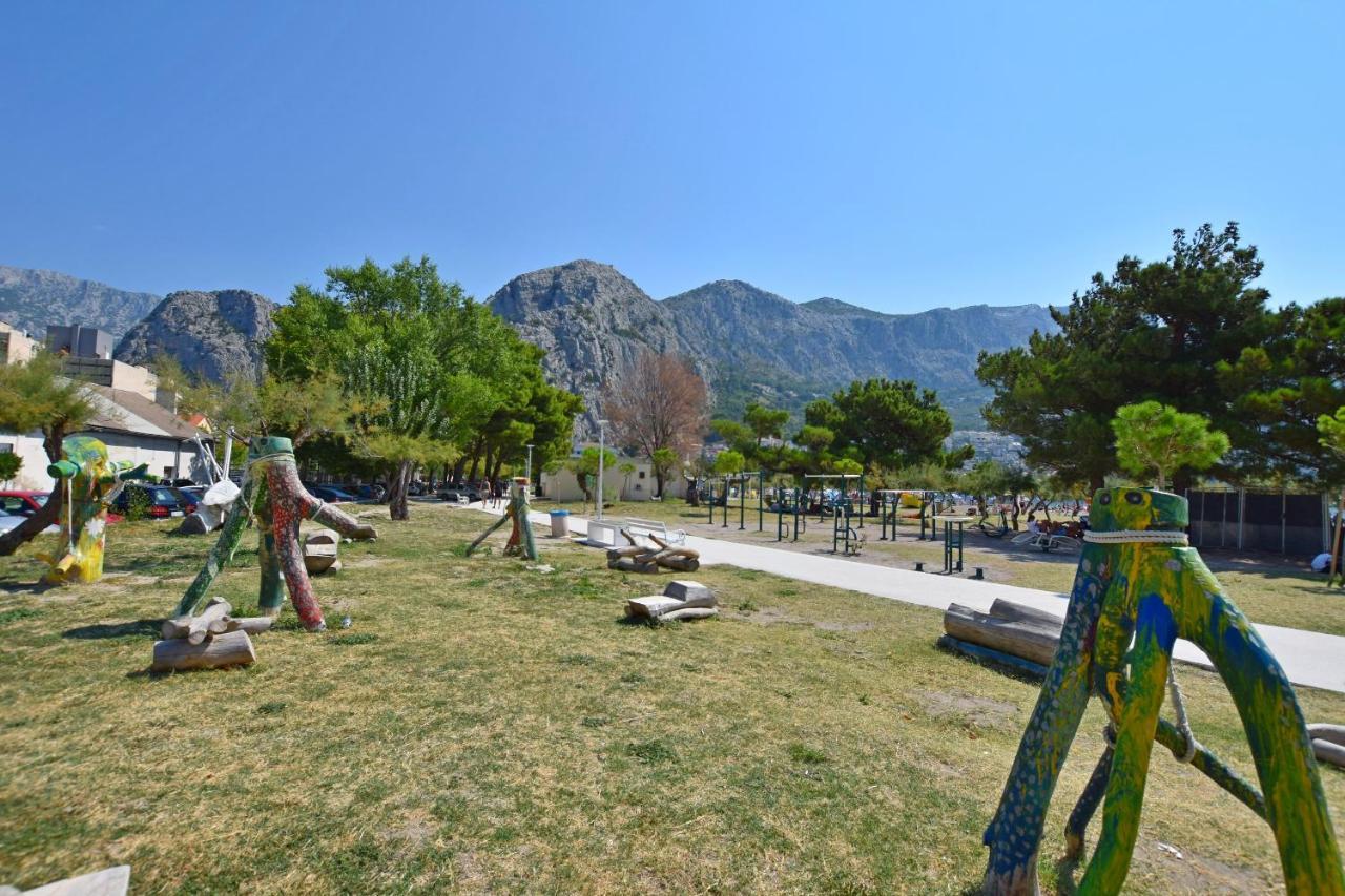 Apartments Mira Omiš Eksteriør bilde